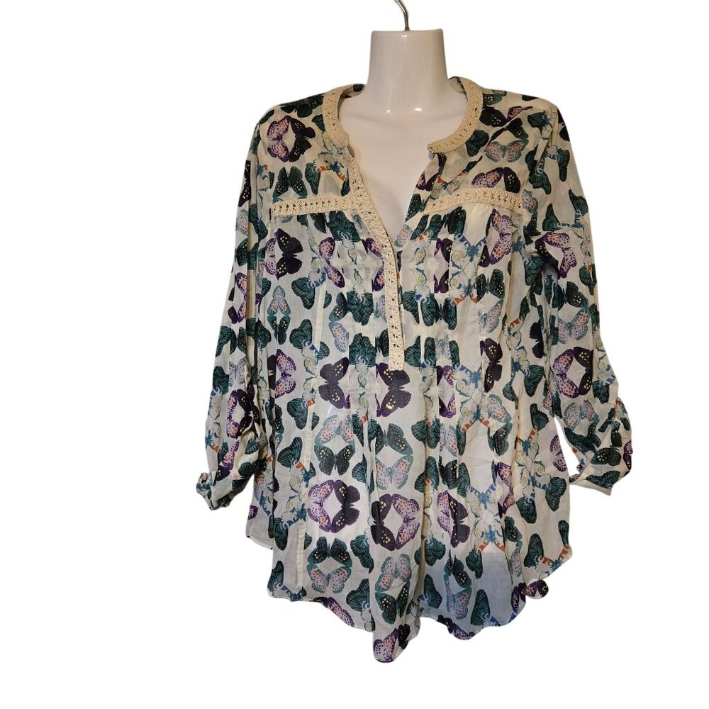 NWT‎ Butterfly Print Sheer Boho Blouse Lace Trim/Button Flowy Lightweight Sz SP